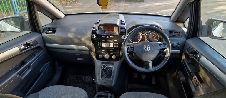 Ford, KUGA, Estate, 2010, Manual, 1997 (cc),5 doors - Image 12