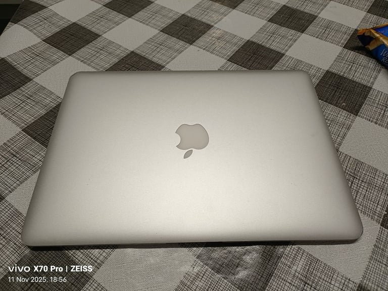MacBook air i5 processor 13 inch
