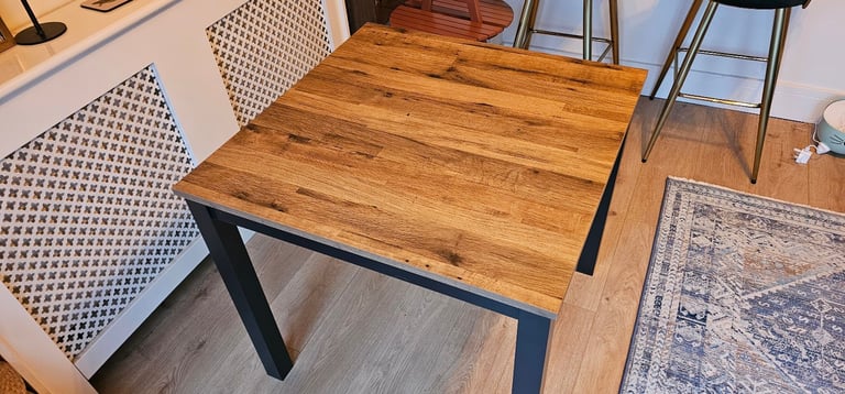 Next Bronx Oak Effect 4 Seater Square Dining Table