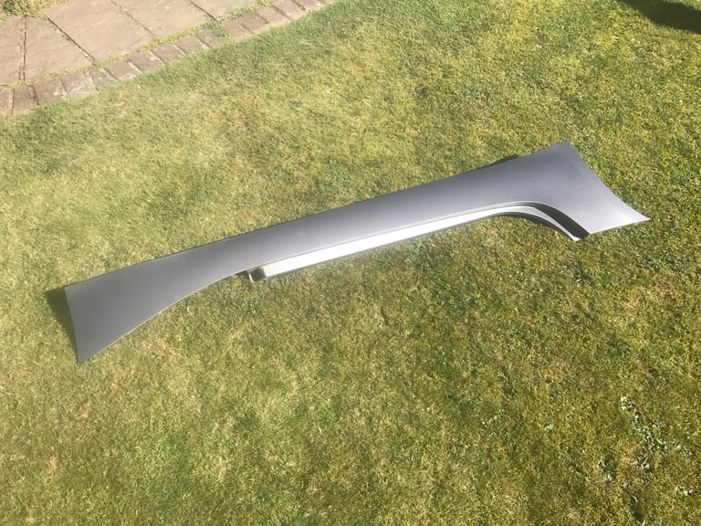BMW E85 Z4 sill in STERLING GREY