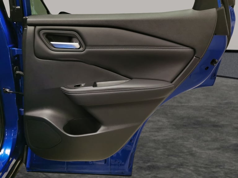 2021 Nissan Qashqai 1.3 DIG-T MHEV Premiere Edition SUV 5dr Petrol Hybrid XTRON Euro 6 (s/s) (1 S...