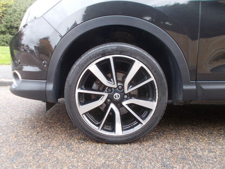 2017 Nissan Qashqai 1.5 dCi Tekna 2WD Euro 6 (s/s) 5dr HATCHBACK Diesel Manual