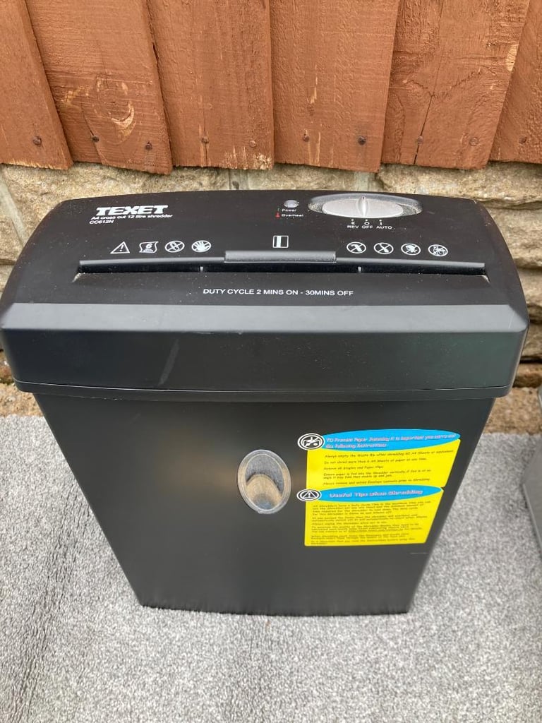TEXET CC612N 12L CROSS CUT SHREDDER COMPLETE WITH OPERATING MANUAL