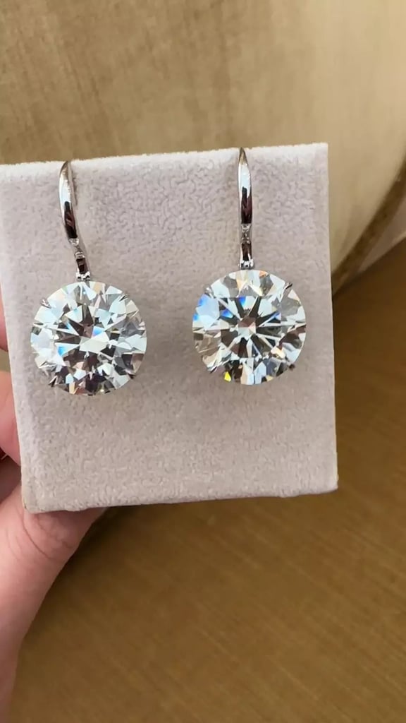 GIA 20.63 & 21.17 cts Round Brilliant Diamond Drop Earrings in 18k White Gold