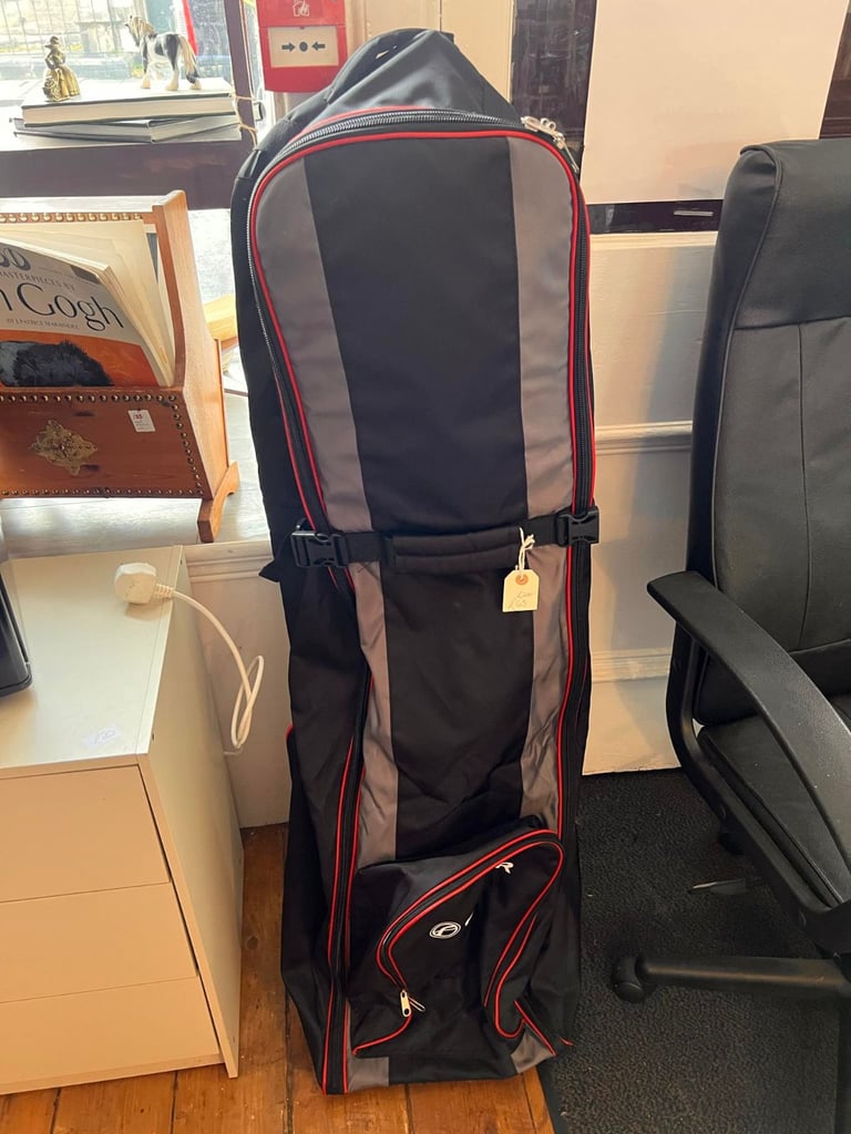 image for FAZER black and red golf bag with wheels
