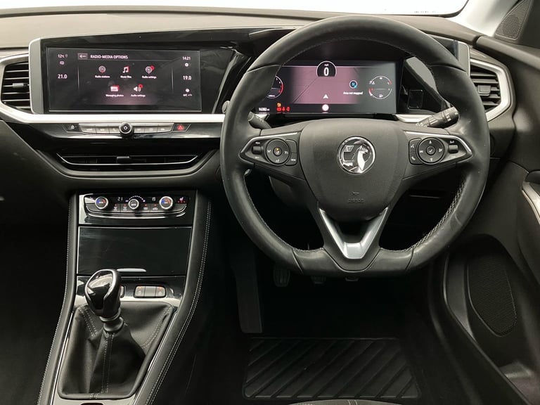 2022 Vauxhall Grandland 1.2 Turbo Ultimate 5dr Hatchback PETROL Manual