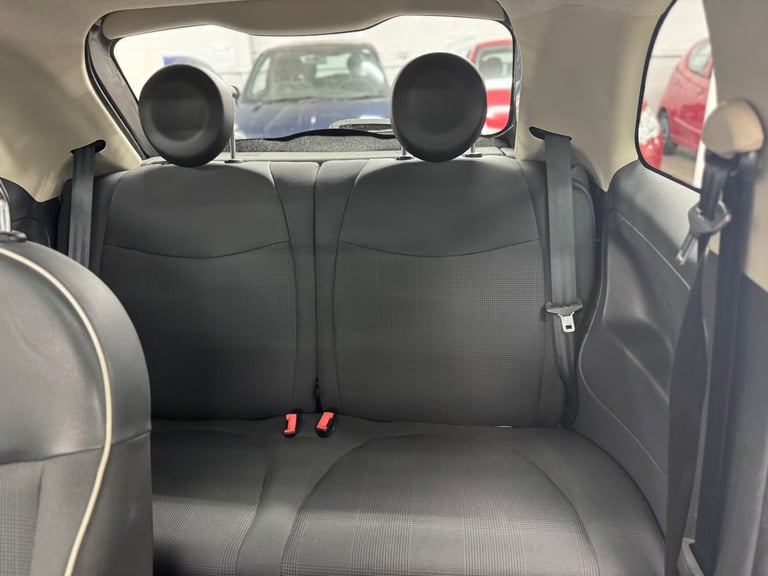 2015 Fiat 500 1.2 Lounge 3dr Dualogic [Start Stop] HATCHBACK Petrol Automatic