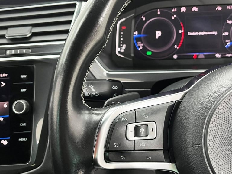 2020 Volkswagen Tiguan 2.0 TDI R-Line Tech SUV 5dr Diesel DSG 4Motion Euro 6 (s/s) (150 ps) ESTAT...