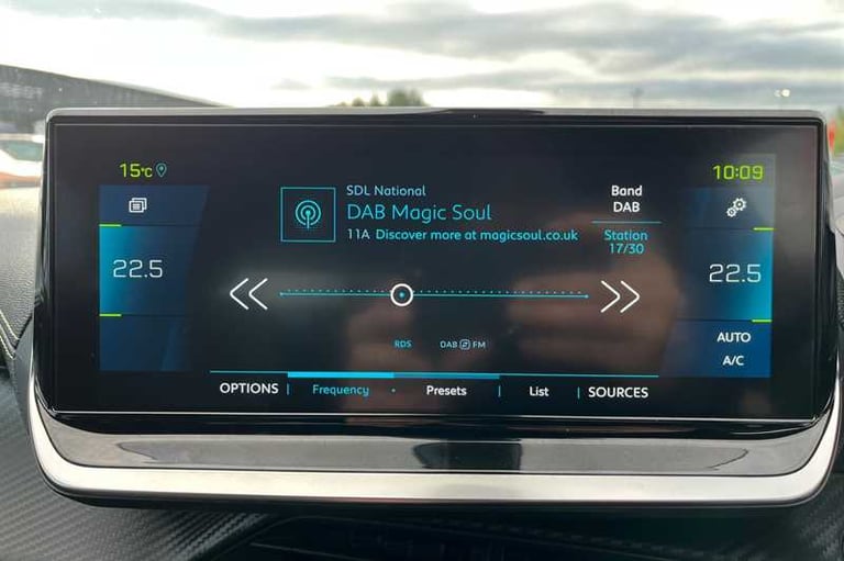 2021 Peugeot E-2008 50kWh GT SUV 5dr Electric Auto (136 ps) SUV Electric Automatic
