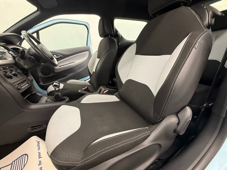 2010 Citroen DS3 1.4 VTi 16V DSign 3dr - LTD EDITION PASTEL BLEU - CRUISE - A/C - FSH HATCHBACK P...