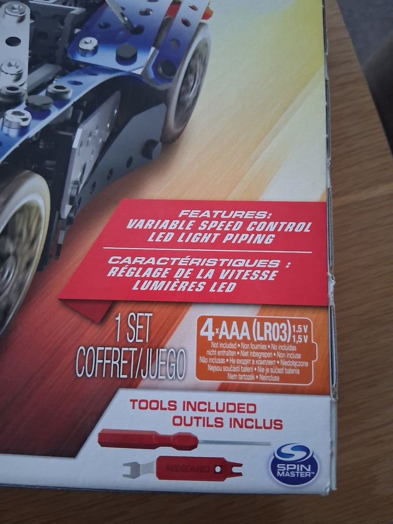 Meccano racing car kit 