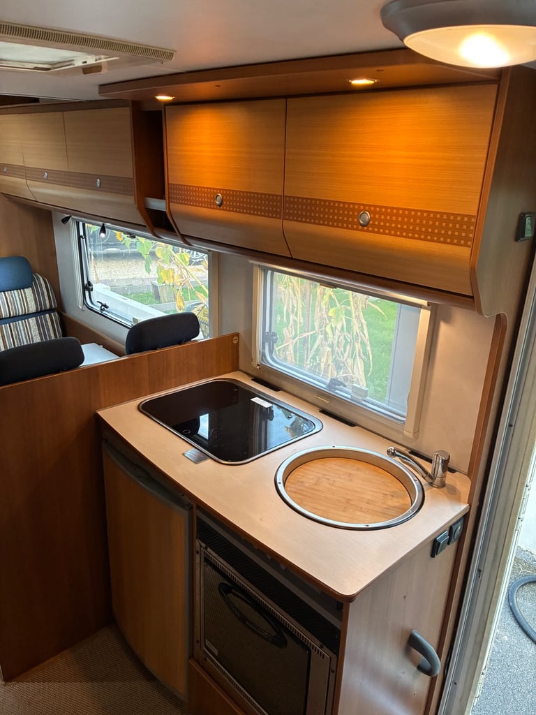 Hymer Carado 7 berth A366 motorhome Ford, 58 plate, 2400 (cc)