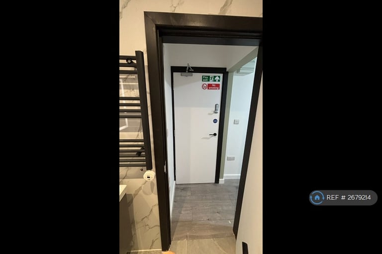 1 bedroom in Brand New Amazing House, Harrow, HA3 (#2679214)