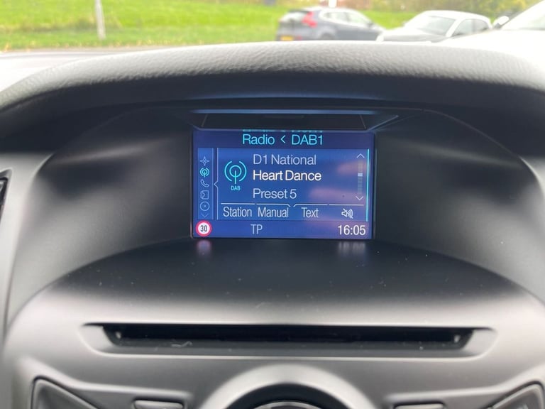 2013 Ford Focus 1.6 TDCi 115 Zetec S 5dr HATCHBACK DIESEL Manual