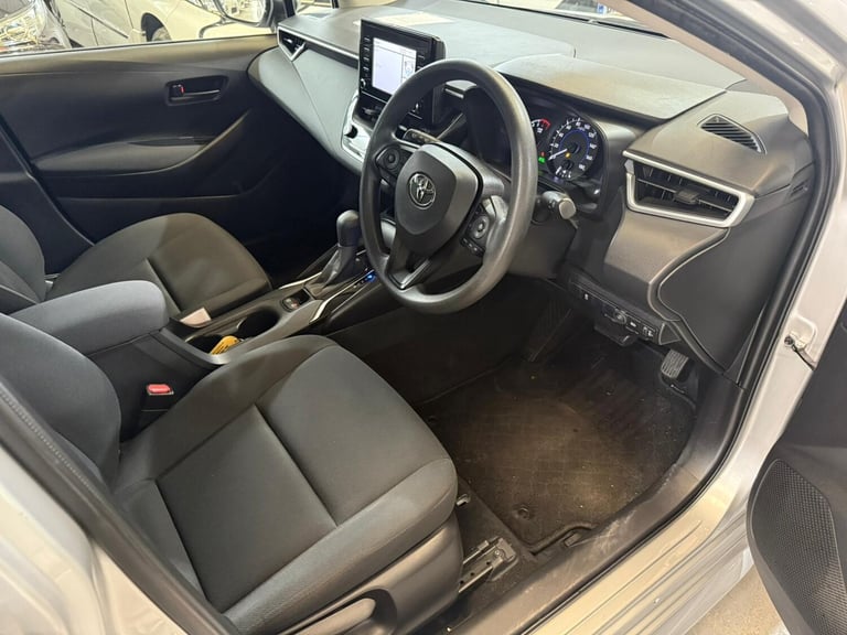 2020 Toyota Corolla 1 790 CC TOYOTA COROLLA TOURING Hybrid