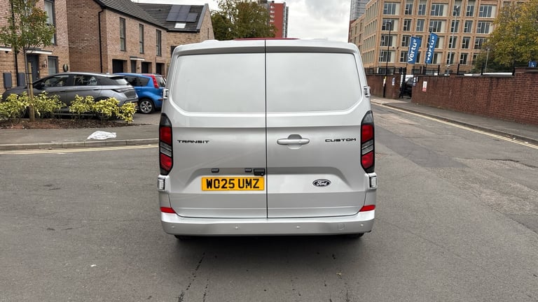 2025 Ford Transit Custom 2.0 EcoBlue 136ps H1 Van Limited Auto PANEL VAN DIESEL Automatic