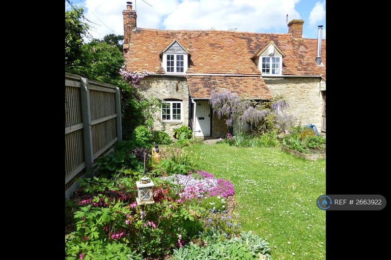 2 bedroom house in Halfway Farm Cottages, Oxford, OX44 (2 bed) (#2663922)