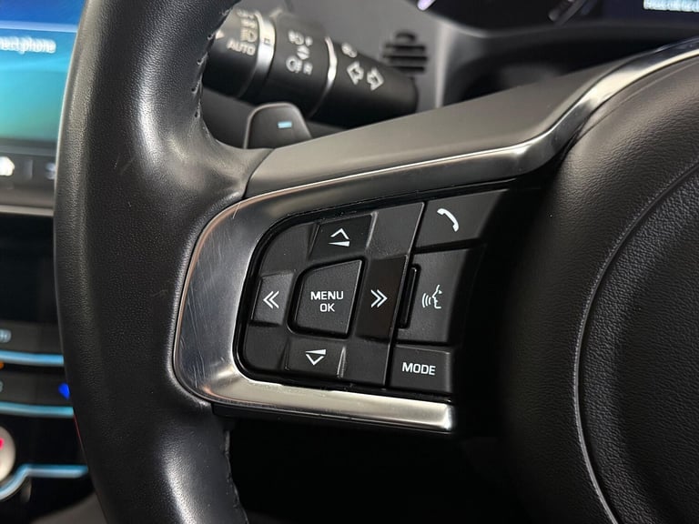 2019 Jaguar F-Pace 2.0 P250i Portfolio Auto AWD Euro 6 (s/s) 5dr ESTATE Petrol Automatic
