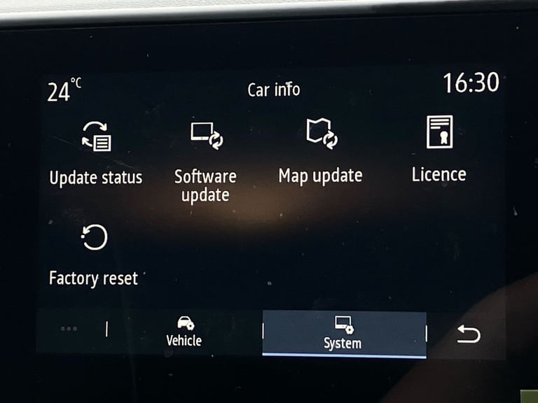 2022 Renault Captur 1.3 TCE 140 SE Edition 5dr Hatchback PETROL Manual