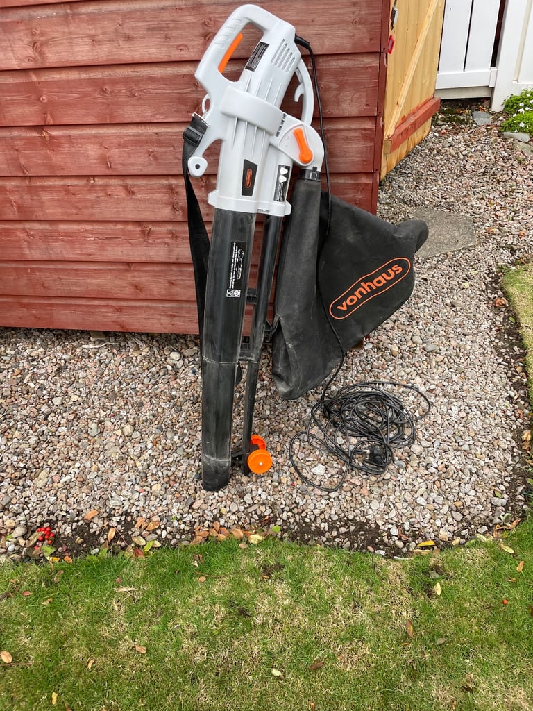 image for VonHaus Leaf Blower and Vacuum