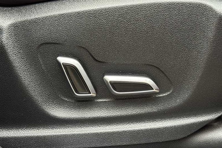 2021 MG MG HS 1.5 T-GDI Exclusive SUV 5dr Petrol DCT Euro 6 (s/s) (162 ps) SUV Petrol Automatic