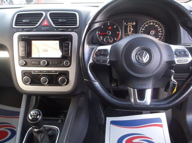 2012 Volkswagen Scirocco 2.0 TDi BlueMotion Tech 3dr [Nav] COUPE Diesel Manual