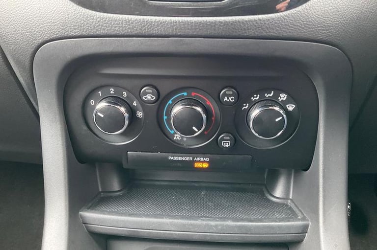 2018 Ford Ka+ 1.2 85 Active 5dr**BLUETOOTH - CRUISE CONTROL - SPEED LIMITER - STOP/START Hatchbac...