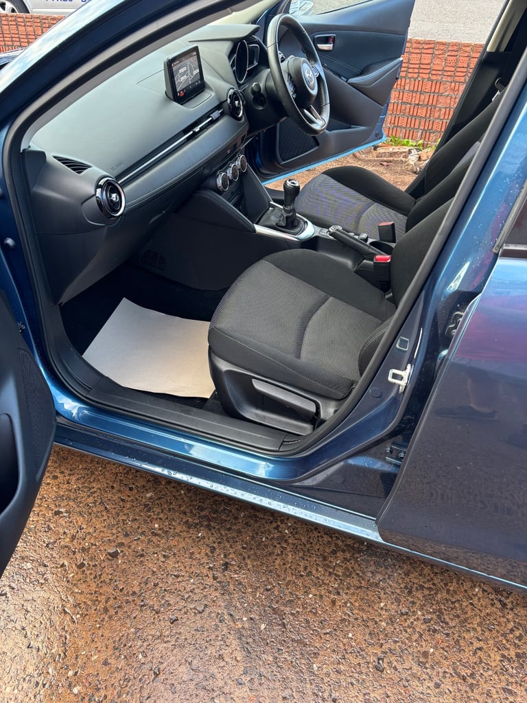 Mazda, 2, Hatchback, 2018, Manual, 1496 (cc), 5 doors