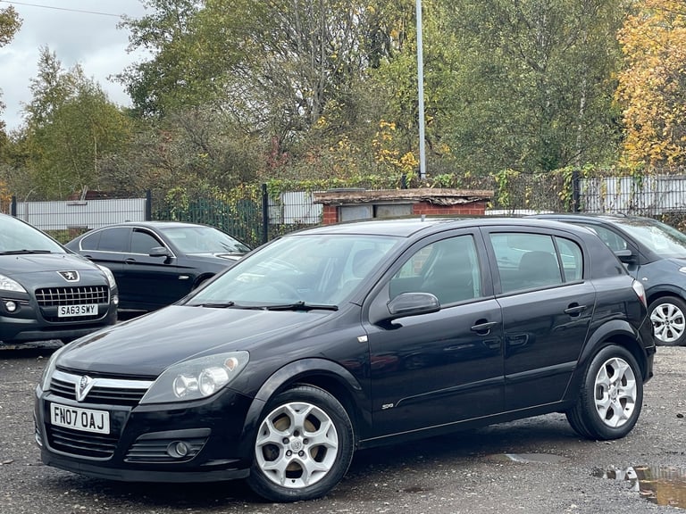 * 2007 VAUXHALL ASTRA 1.4L SXI 5 DOOR + 14 SERVICES + LONG MOT + HPI CLEAR *