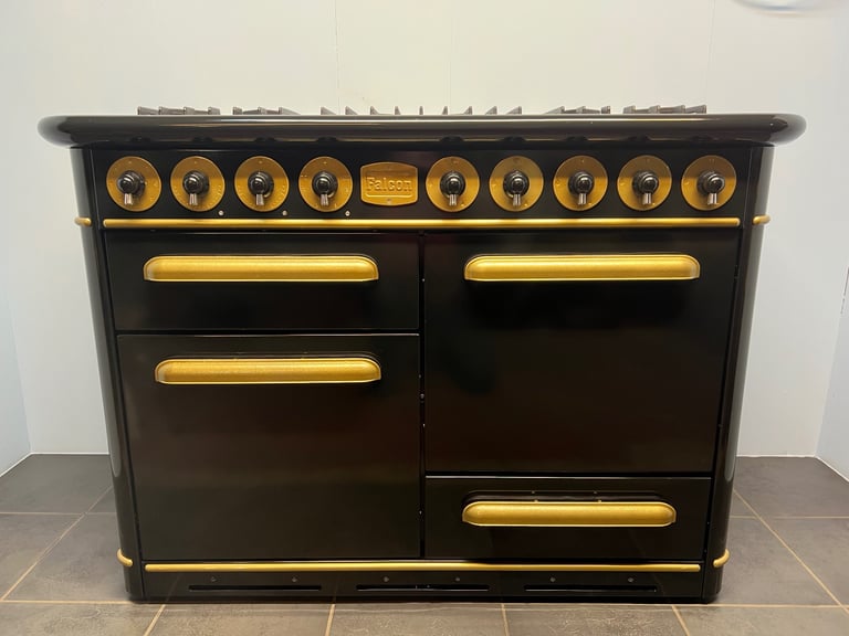 FALCON 1300 🔥DUAL FUEL ( natural gas)⚡️RANGE COOKER IN BLACK & BRASS TRIM.