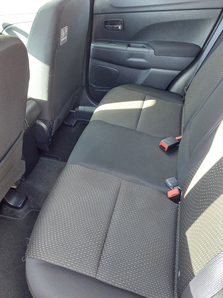 Mitsubishi, ASX, Hatchback, 2013, Manual, 1590 (cc), 5 doors