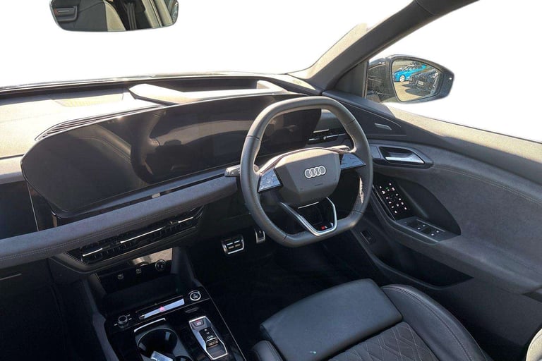 2024 Audi Q6 e-tron 225kW Performance 100kWh Edition 1 5dr Auto Estate Electric Automatic