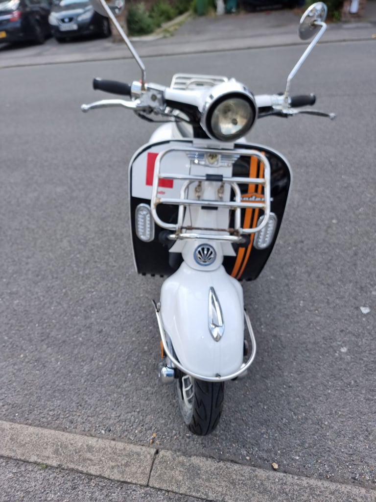 AJS, ZN, 2015, 49 (cc)