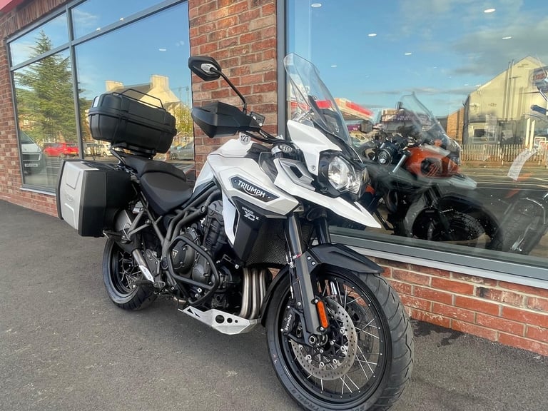 Triumph Tiger 1200 Explorer XCX Low