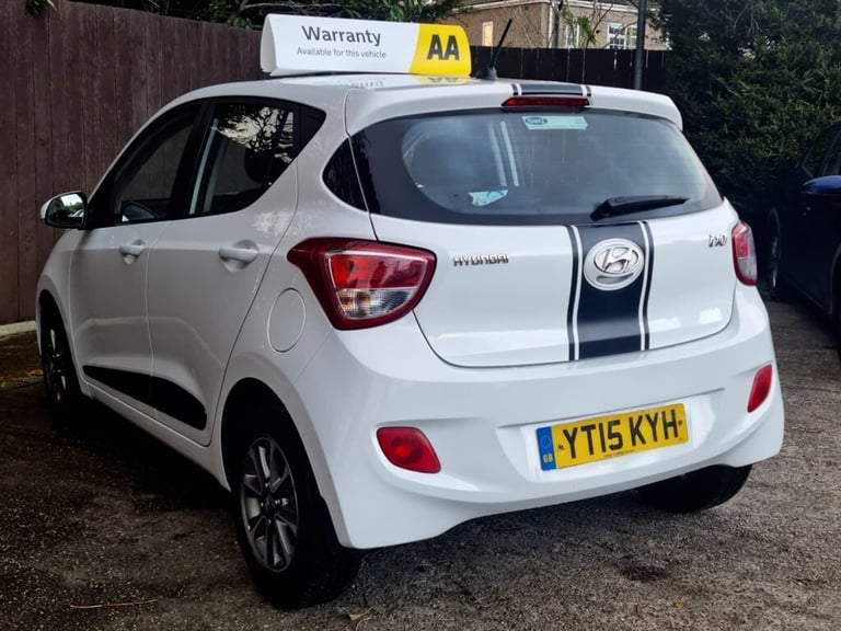 2015 Hyundai i10 1.0 Premium 5dr HATCHBACK PETROL Manual