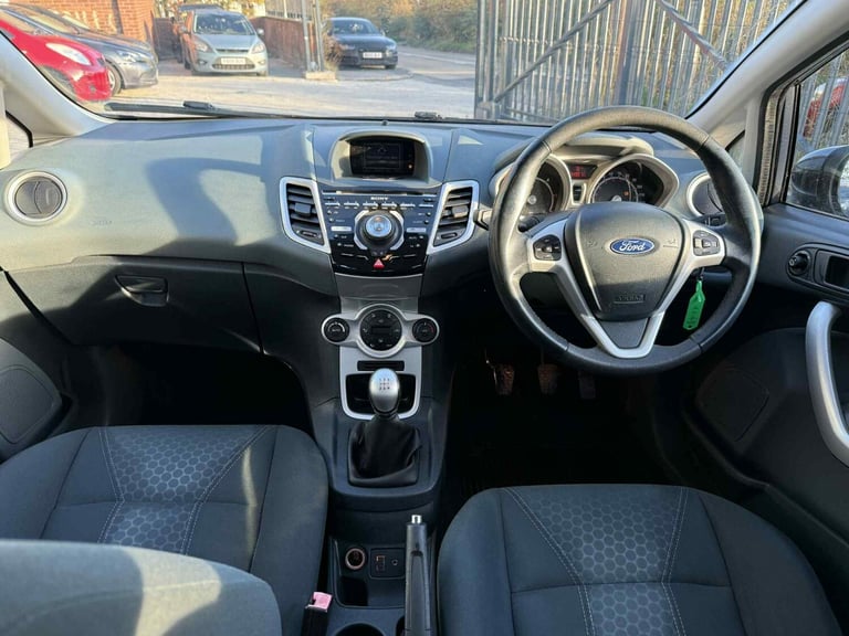 2010 Ford Fiesta 1.6 TDCi [95] Titanium 5dr 3 MONTHS WARRANTY TIMING BELT KIT DONE AT 89K HATCHBA...