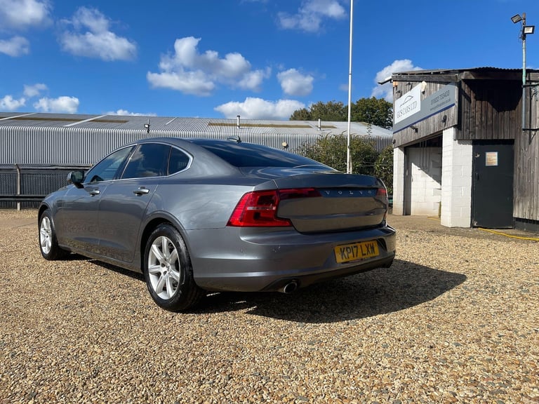 2017 Volvo S90 2.0 D4 Momentum Auto Euro 6 (s/s) 4dr SALOON Diesel Automatic