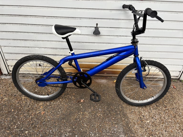 image for BMX BIKE BLUE NO LOGO 20in wheels heavy duty frame  serviced  £95