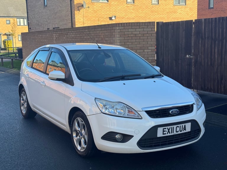 Ford, FOCUS, Hatchback, 2011, Manual, 1560 (cc), 5 doors