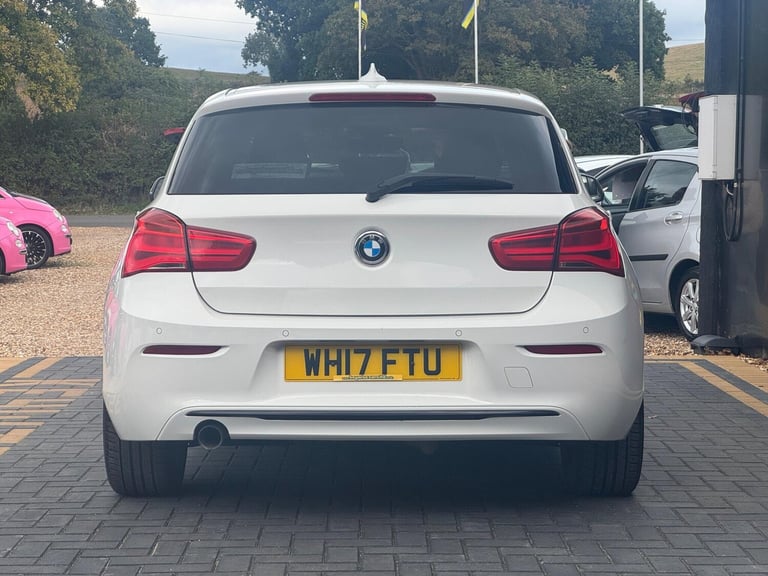 2017 BMW 1 Series 2.0 118d Sport Auto Euro 6 (s/s) 5dr HATCHBACK Diesel Automatic