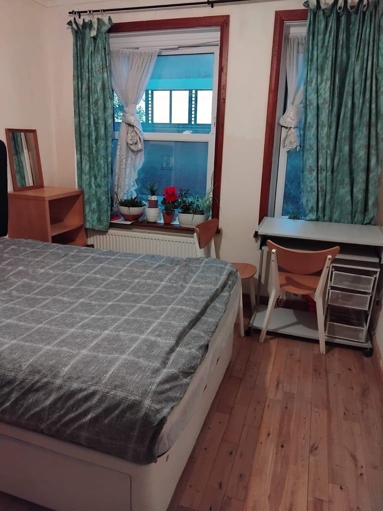 image for Double room available for rent in Brick Lane area