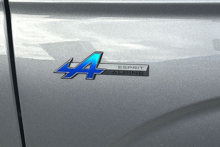 2023 Renault Austral E-Tech FHEV Iconic Esprit Alpine 5dr Auto 4C Estate Hybrid Automatic