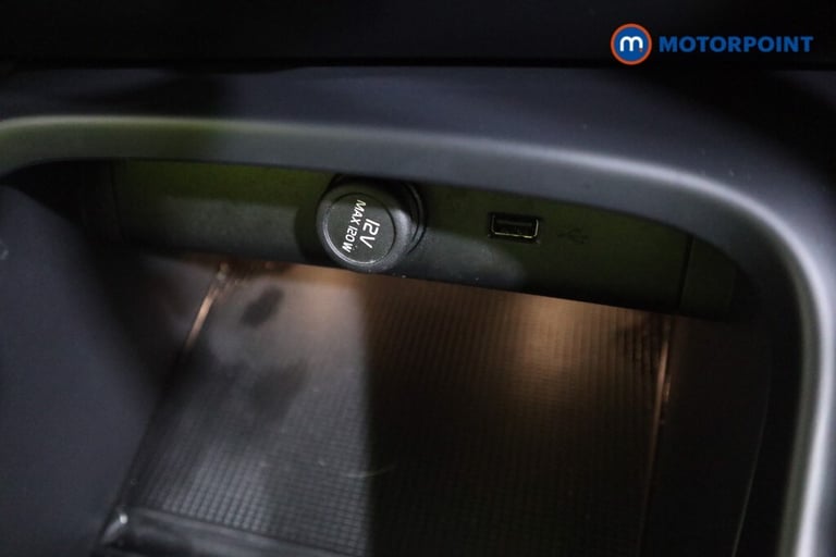 2021 Volvo XC40 1.5 T3 [163] R DESIGN 5dr SUV Petrol Manual