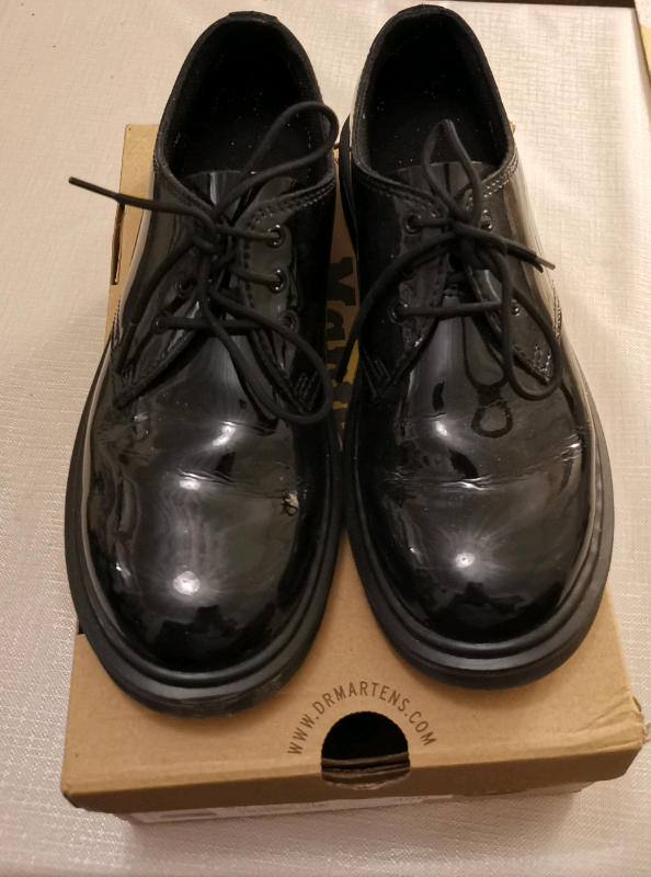 Dr martens hot sale sale size 5