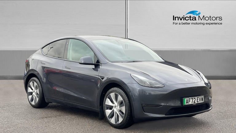 image for 2022 Tesla Model Y Long Range AWD 5dr Auto Electric