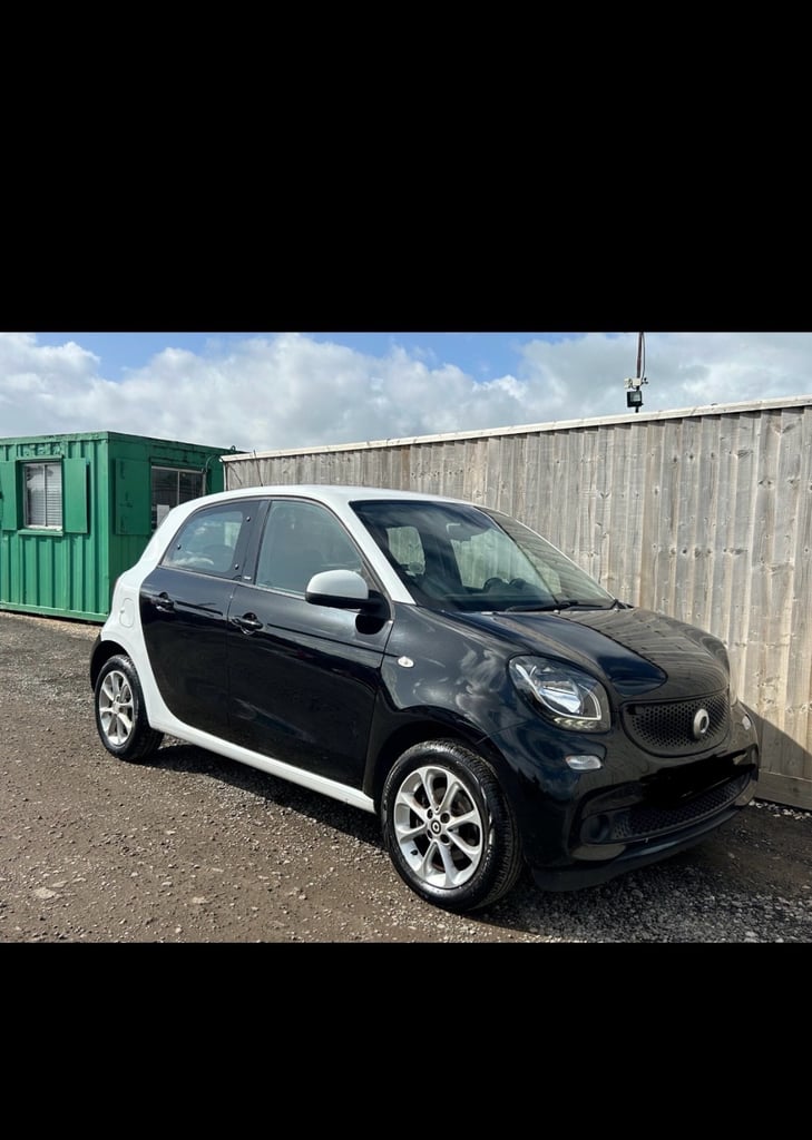 image for Smart, FORFOUR, Hatchback, 2015, Manual, 999 (cc), 5 doors