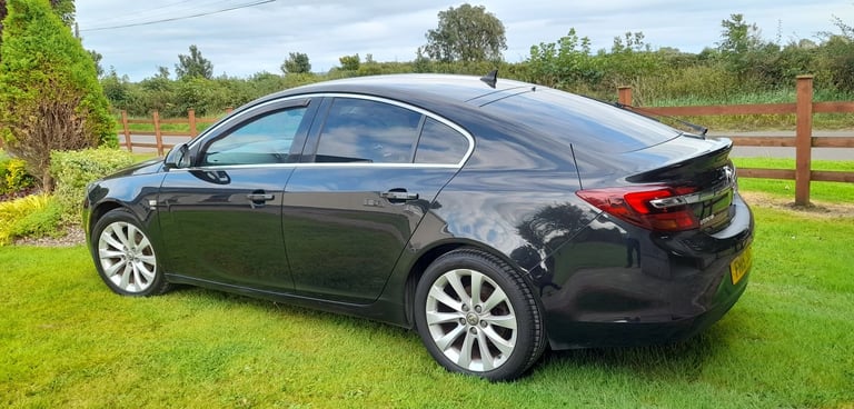 Vauxhall, INSIGNIA, Hatchback, 2015, Manual, 1956 (cc), 5 doors