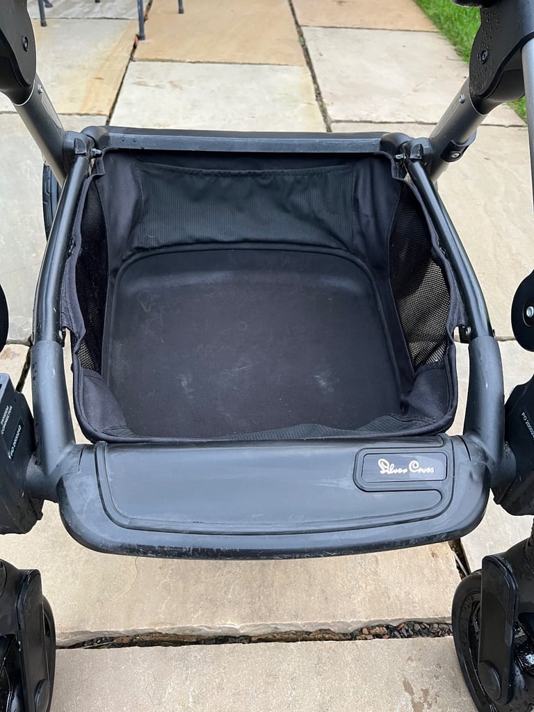 Silver Cross Wave Tandem Pushchair  