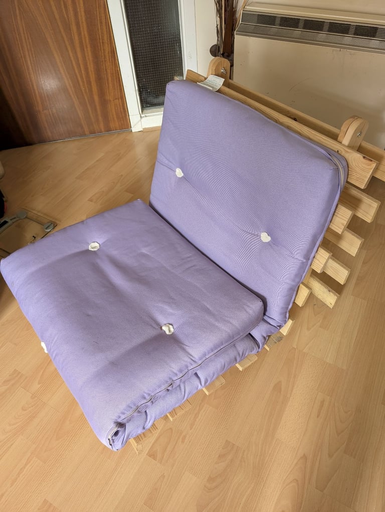 Single Futon Chair/ Bed