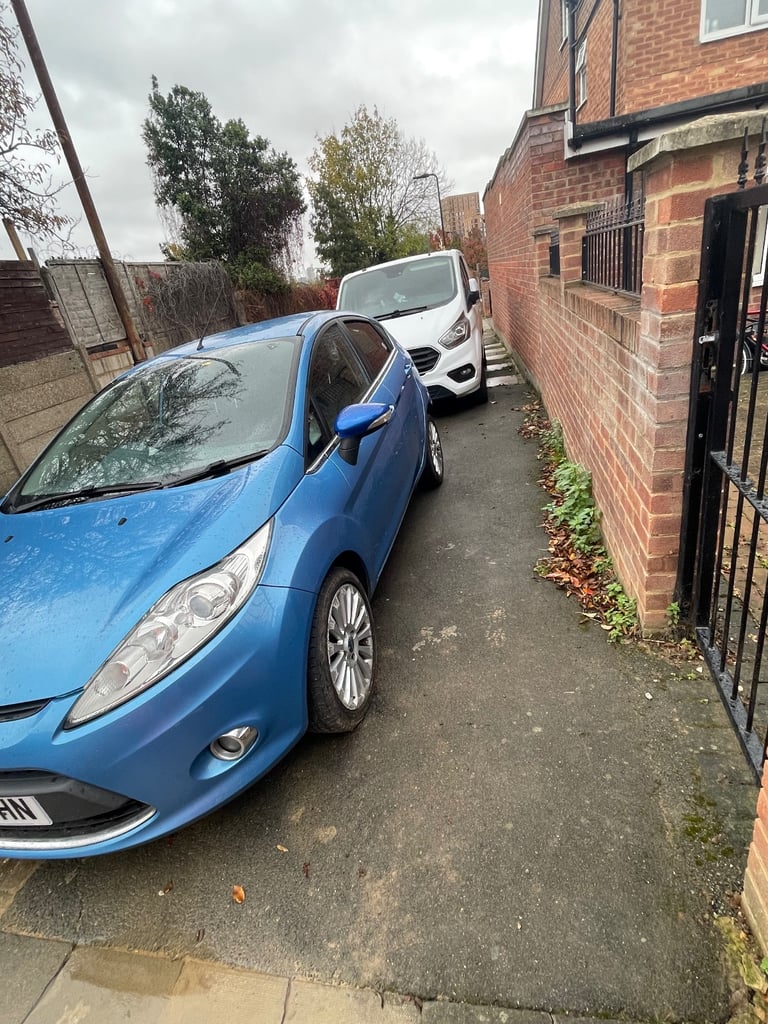 Ford, FIESTA, Hatchback, 2010, Manual, 1388 (cc), 5 doors